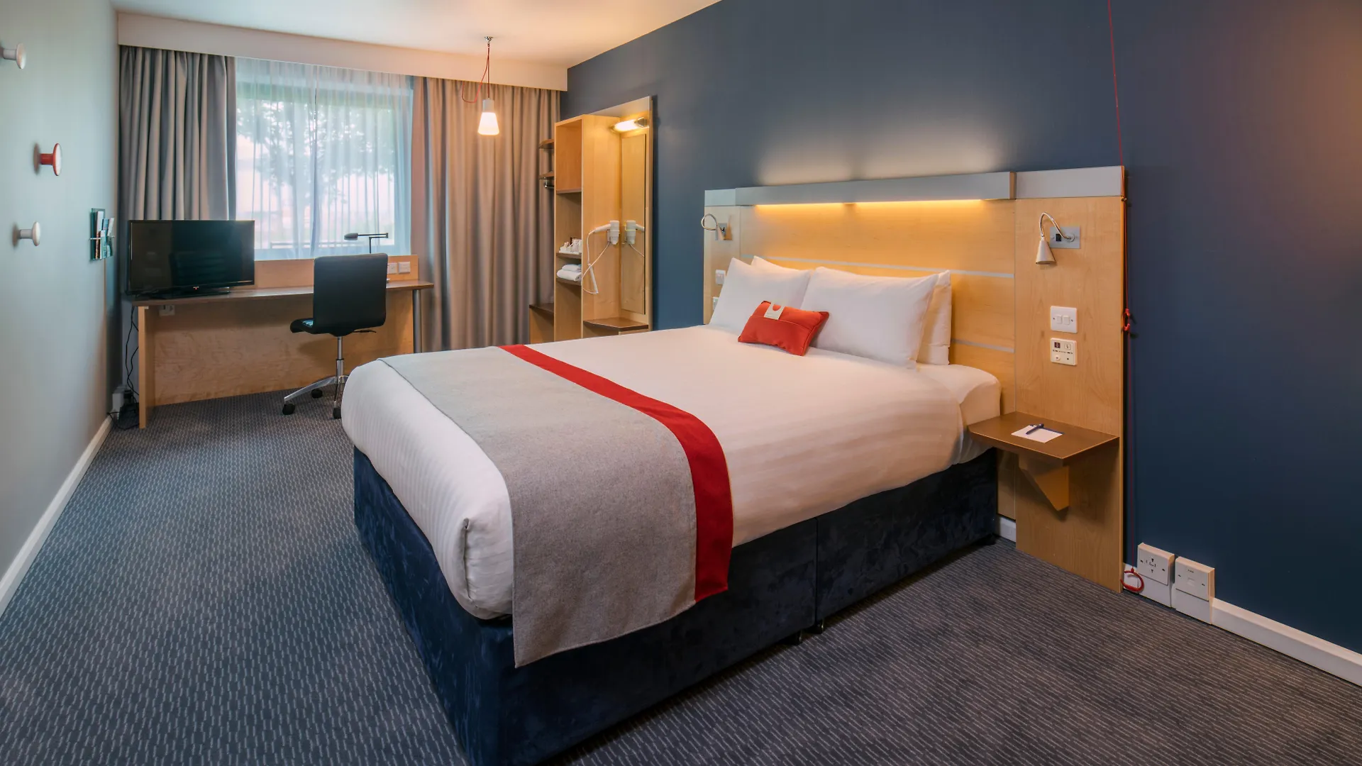 Holiday Inn Express Doncaster By Ihg Hotel